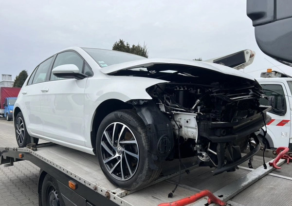 Volkswagen Golf cena 23500 przebieg: 101000, rok produkcji 2017 z Pleszew małe 29